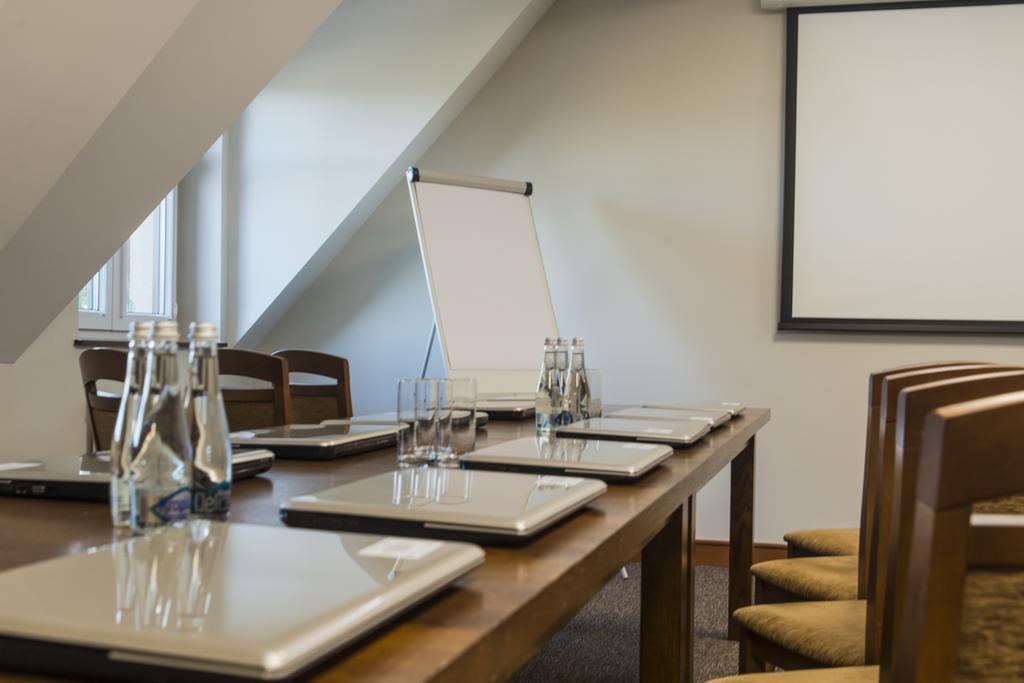 Hotel - Restauracja Platan Sędziszów Małopolski Extérieur photo