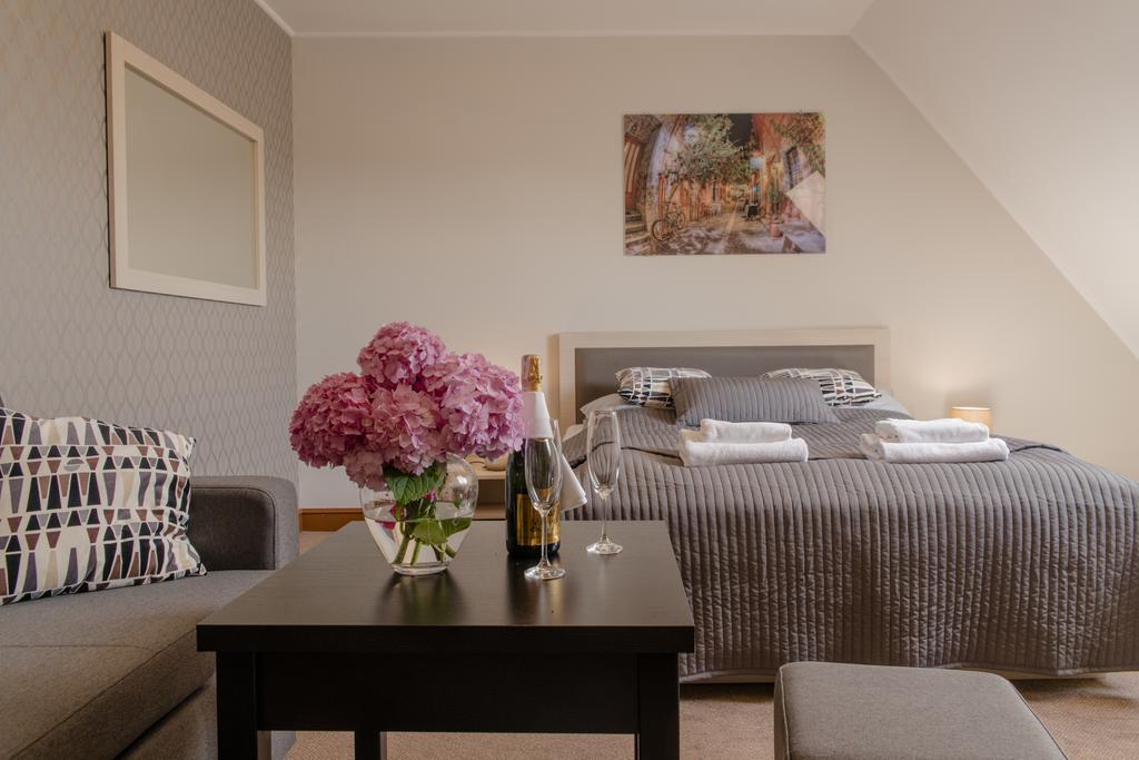 Hotel - Restauracja Platan Sędziszów Małopolski Extérieur photo