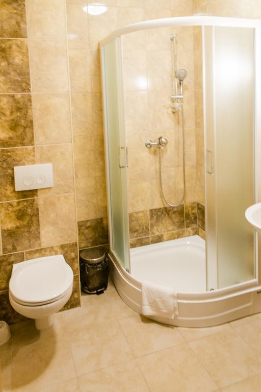 Hotel - Restauracja Platan Sędziszów Małopolski Extérieur photo