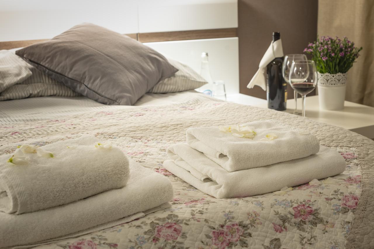 Hotel - Restauracja Platan Sędziszów Małopolski Extérieur photo
