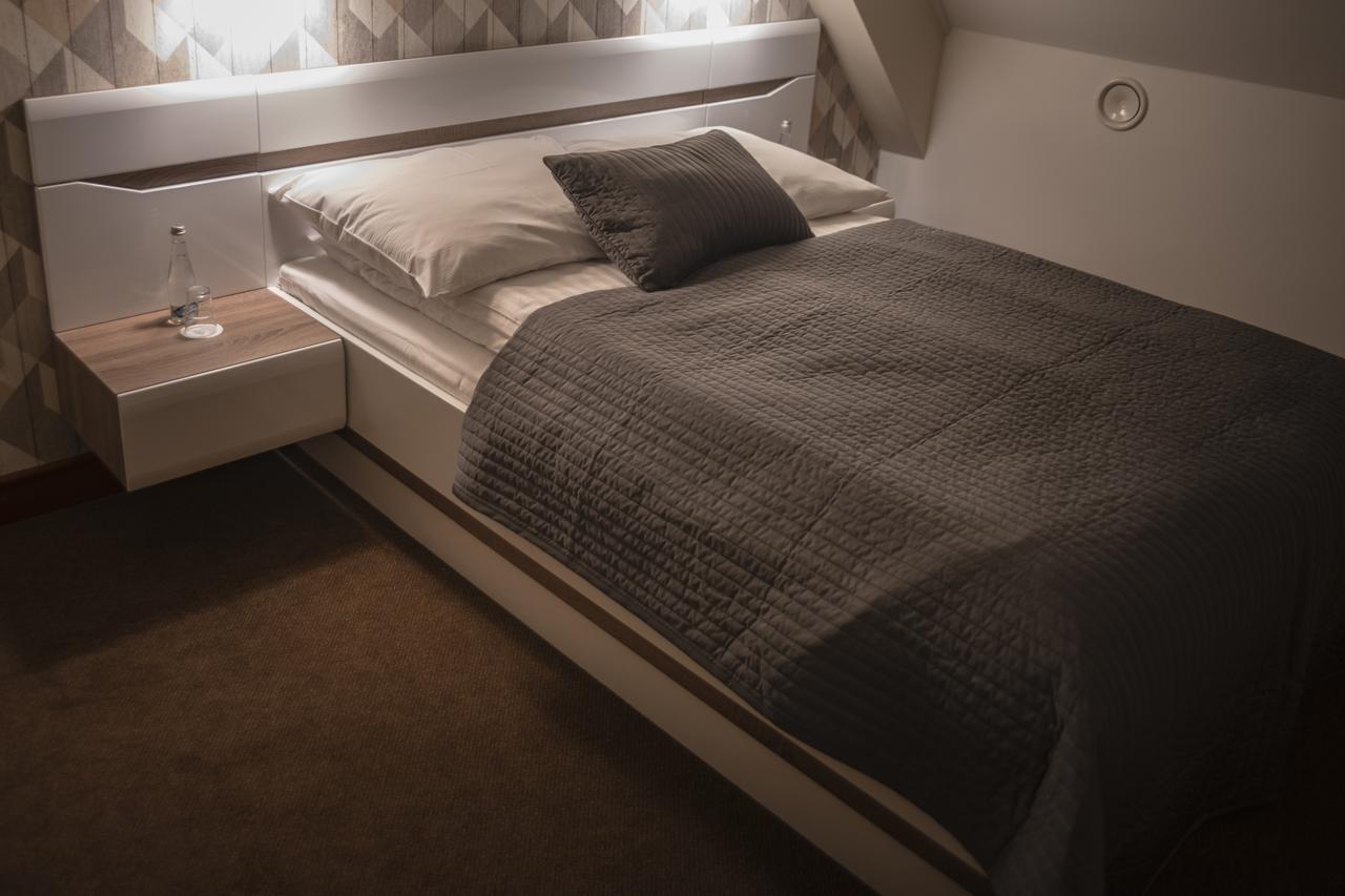 Hotel - Restauracja Platan Sędziszów Małopolski Extérieur photo
